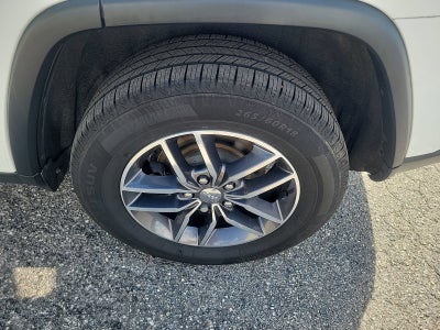2018 Jeep Grand Cherokee Laredo E 4x2