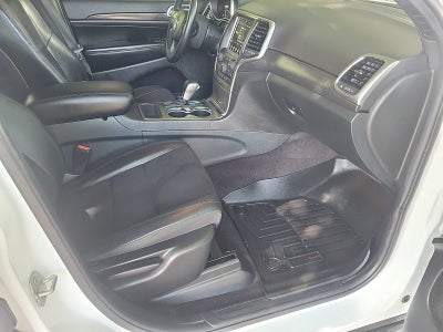 2018 Jeep Grand Cherokee Laredo E 4x2