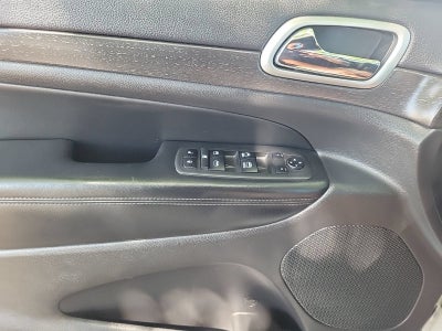 2018 Jeep Grand Cherokee Laredo E 4x2