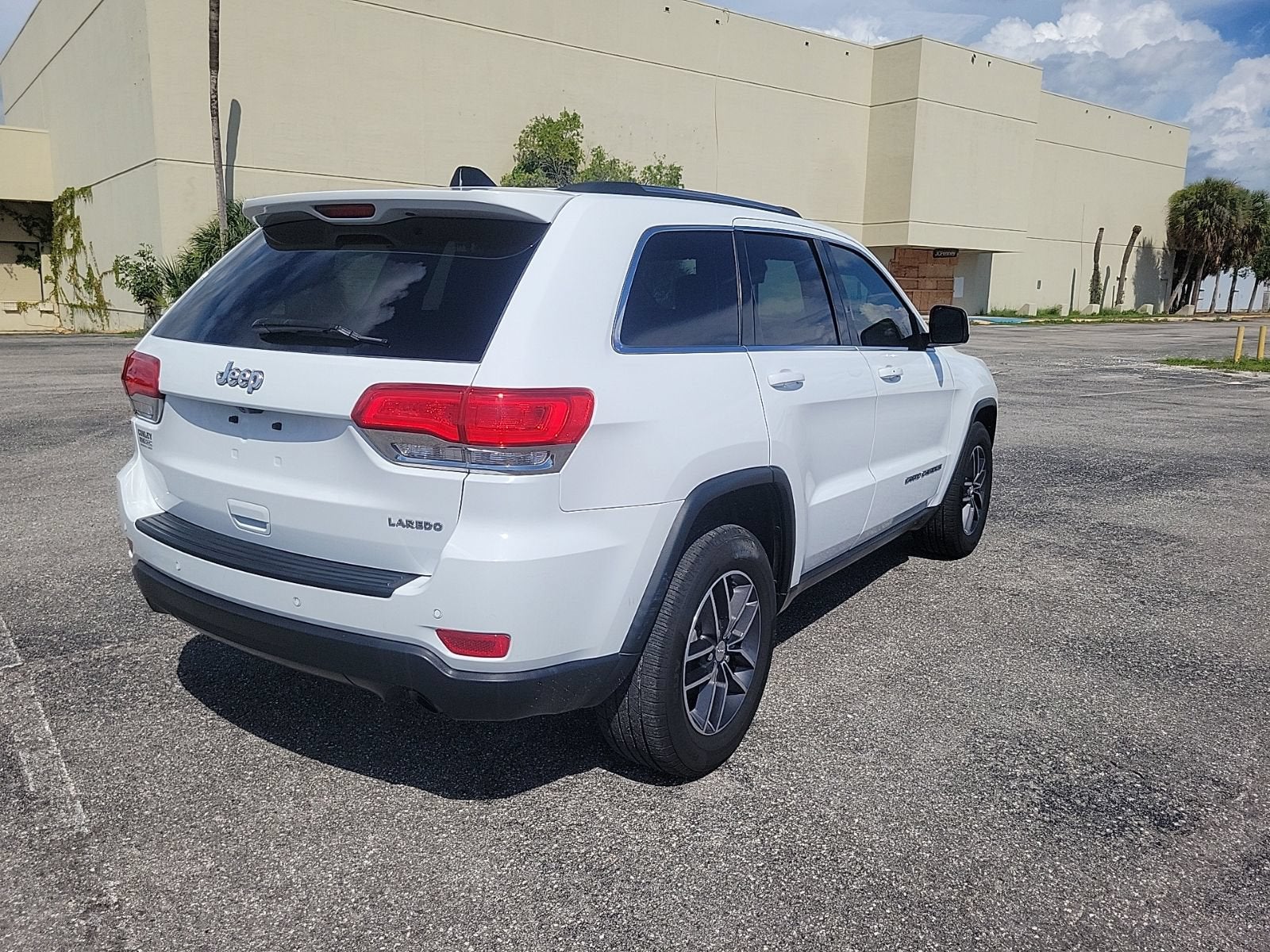 2018 Jeep Grand Cherokee Laredo E 4x2