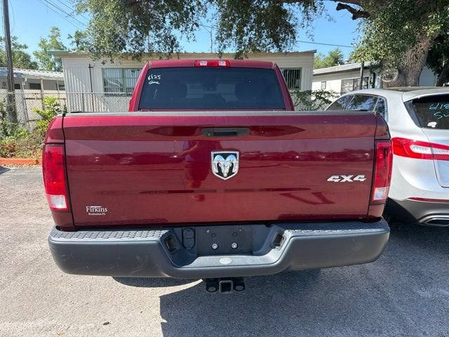 2023 RAM 1500 Classic Tradesman Crew Cab 4x4 5'7" Box