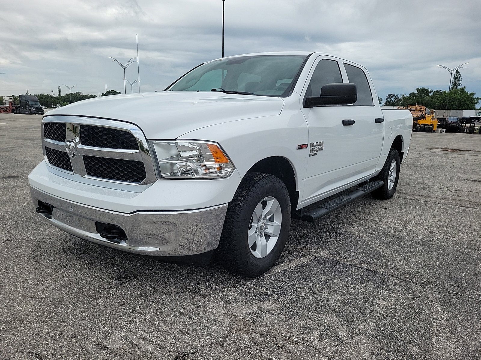 2019 RAM Ram 1500 Classic Tradesman - Photo 2