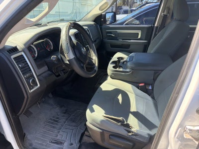 2019 RAM 1500 Classic SLT Crew Cab 4x4 6'4" Box