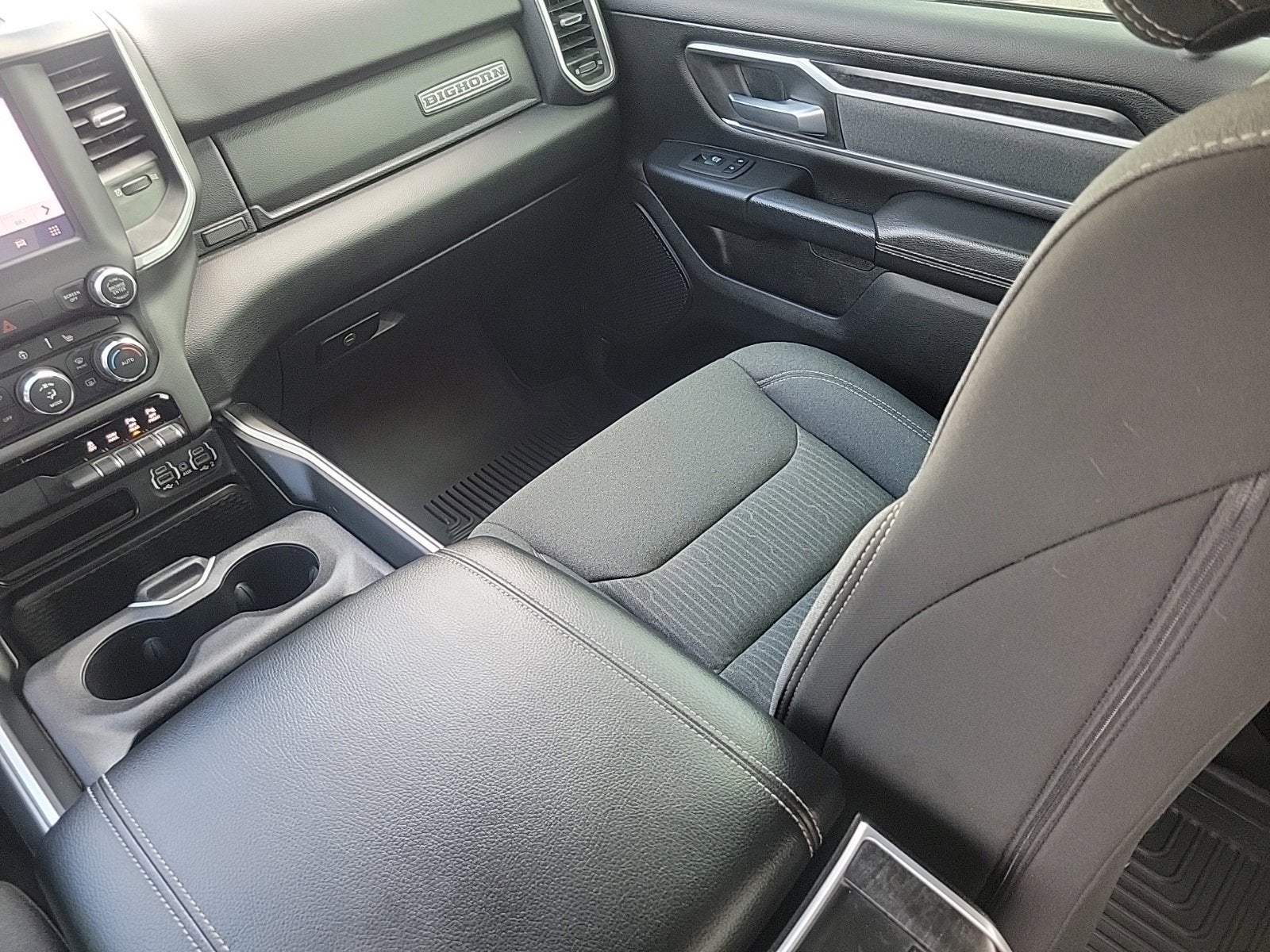 2022 RAM 1500 Big Horn Quad Cab 4x2 6'4" Box