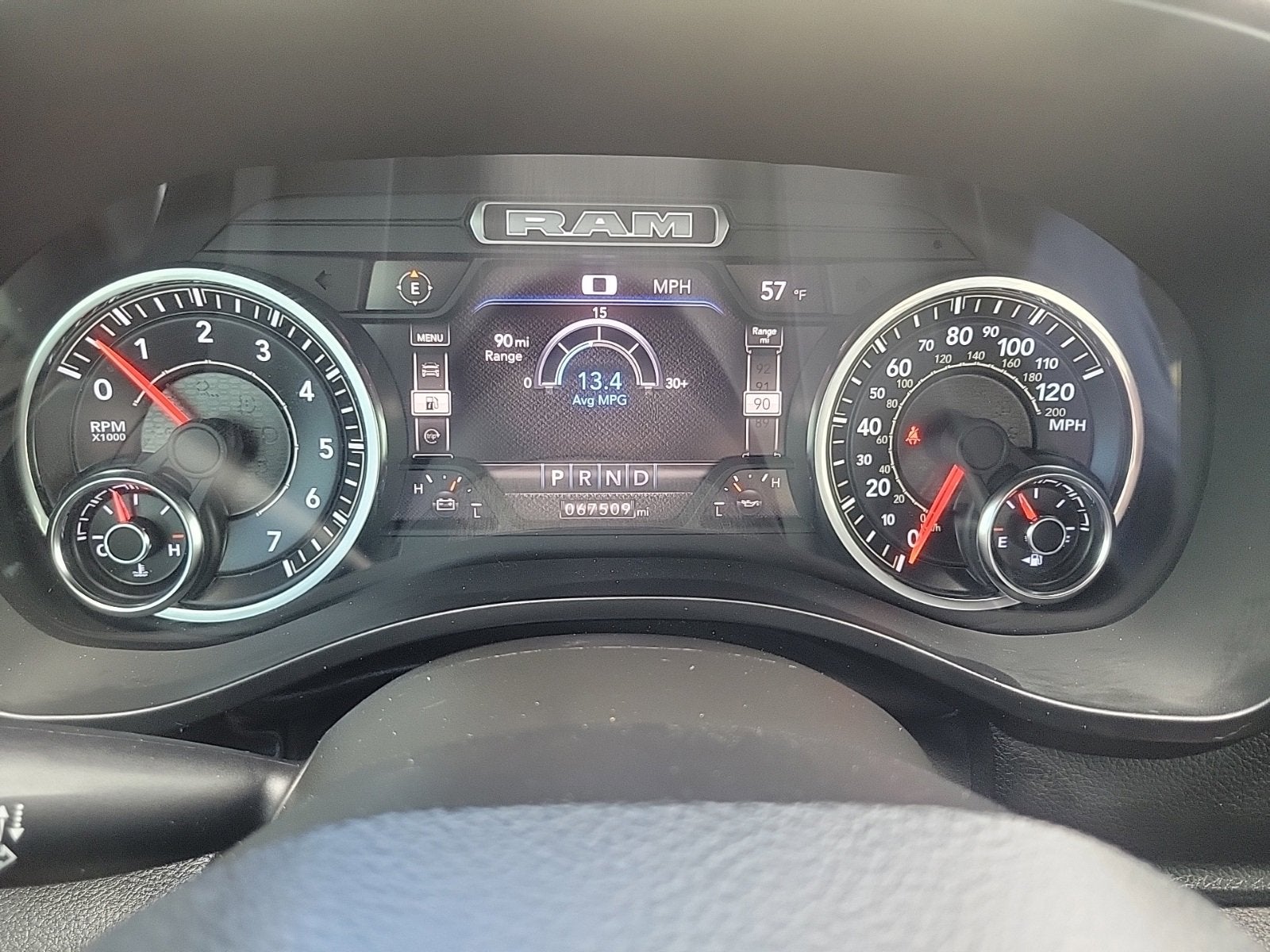 2022 RAM 1500 Big Horn Quad Cab 4x2 6'4" Box