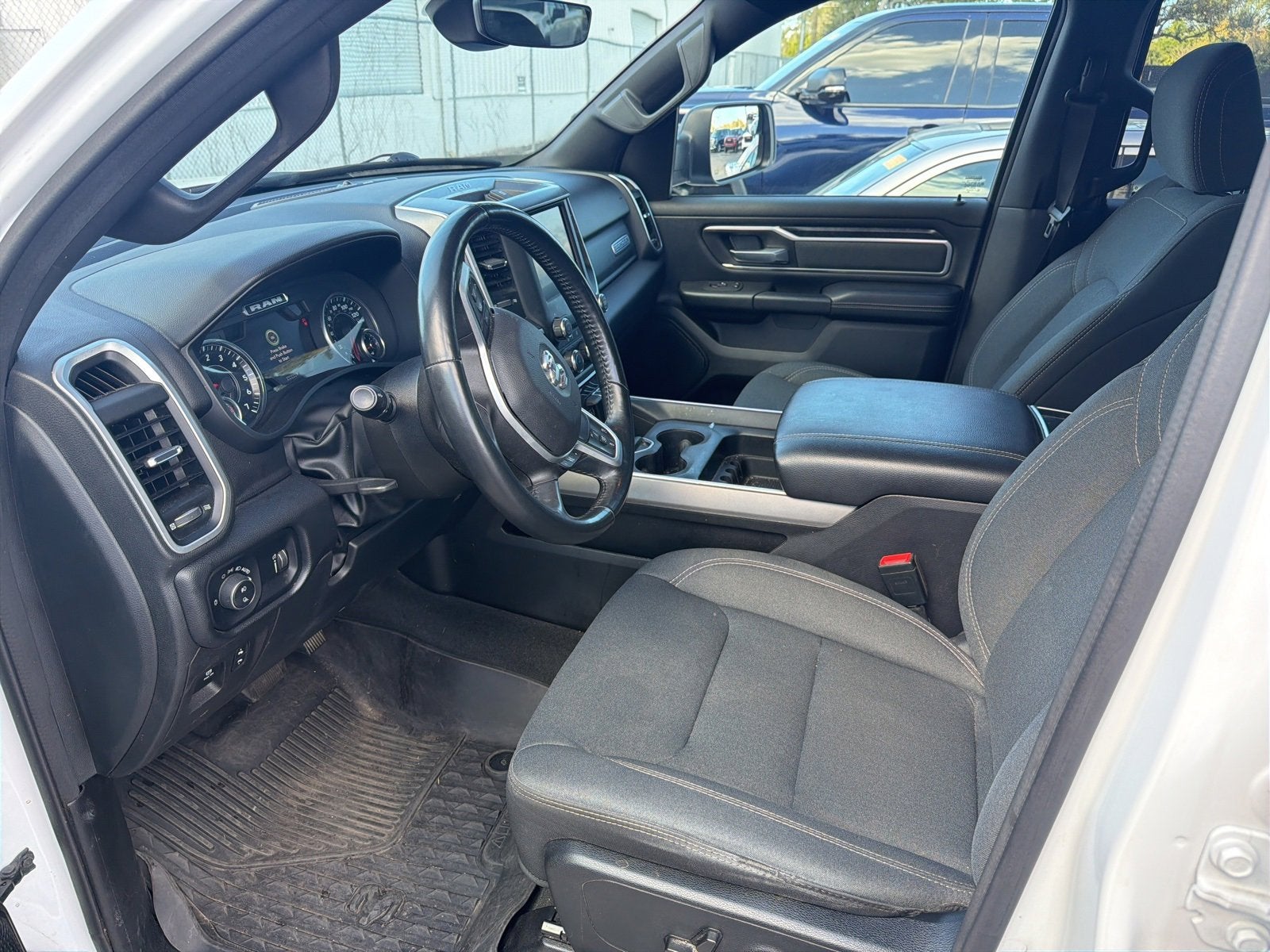 2022 RAM 1500 Big Horn Crew Cab 4x2 5'7" Box