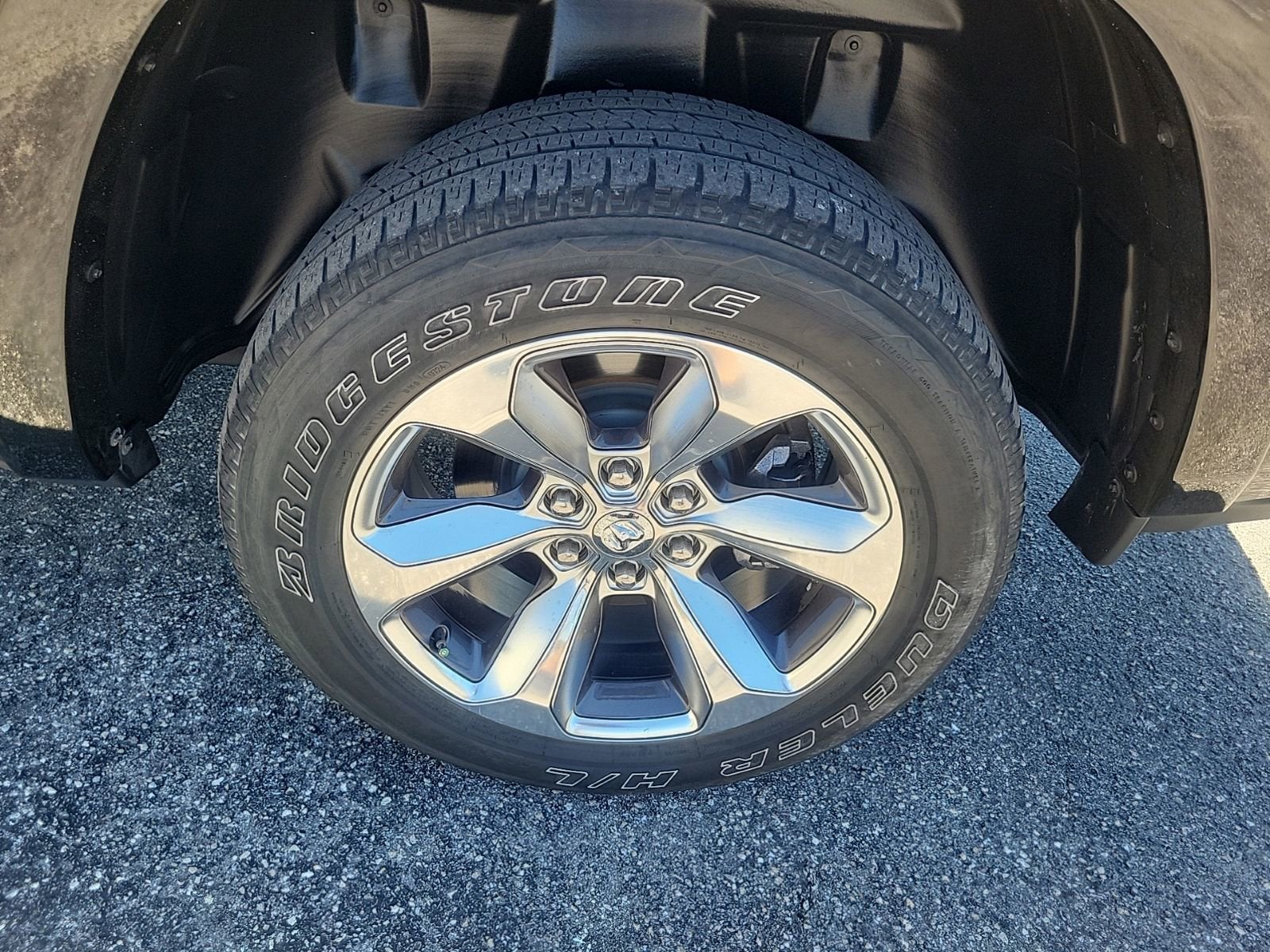 2022 RAM 1500 Limited Crew Cab 4x2 5'7" Box