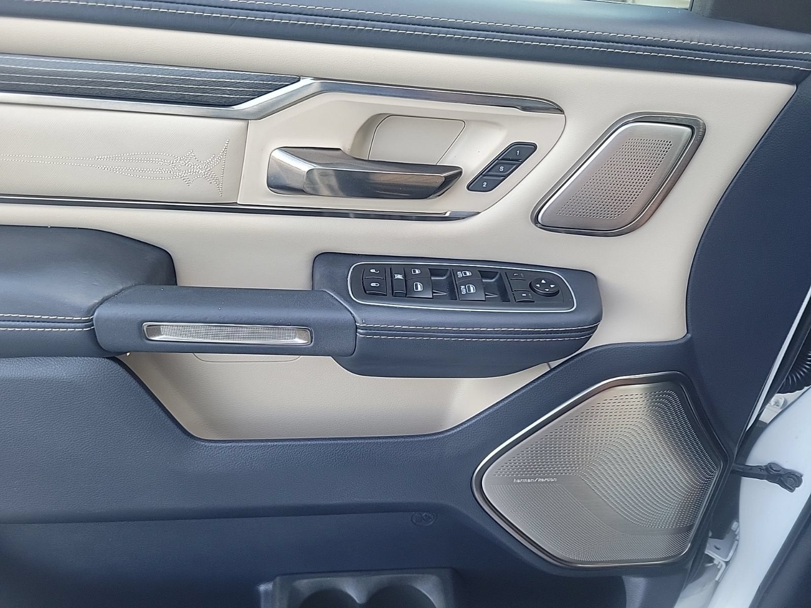2020 RAM 1500 Limited Crew Cab 4x2 5'7" Box