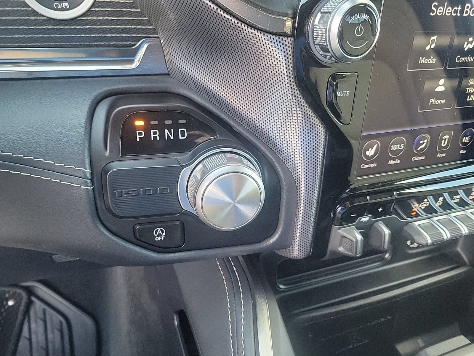 2020 RAM 1500 Limited Crew Cab 4x2 5'7" Box
