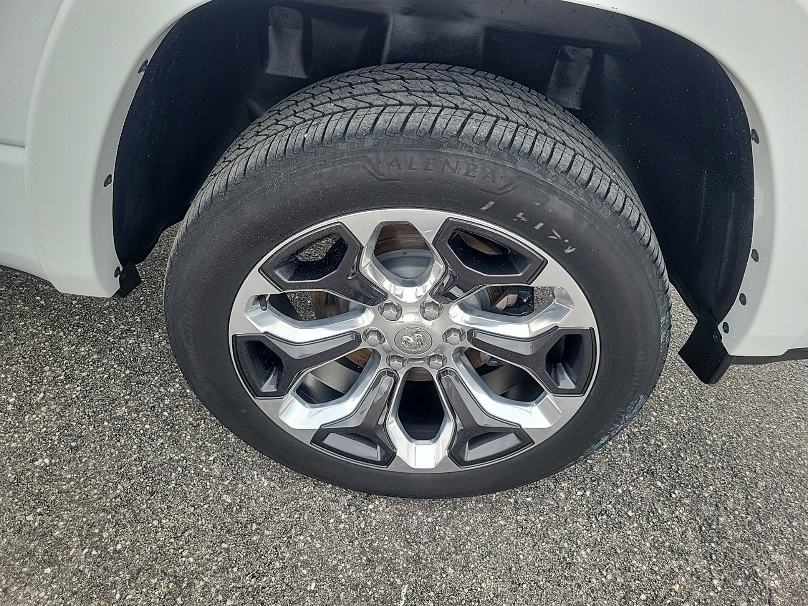 2022 RAM Ram 1500 Pickup Limited - Photo 11