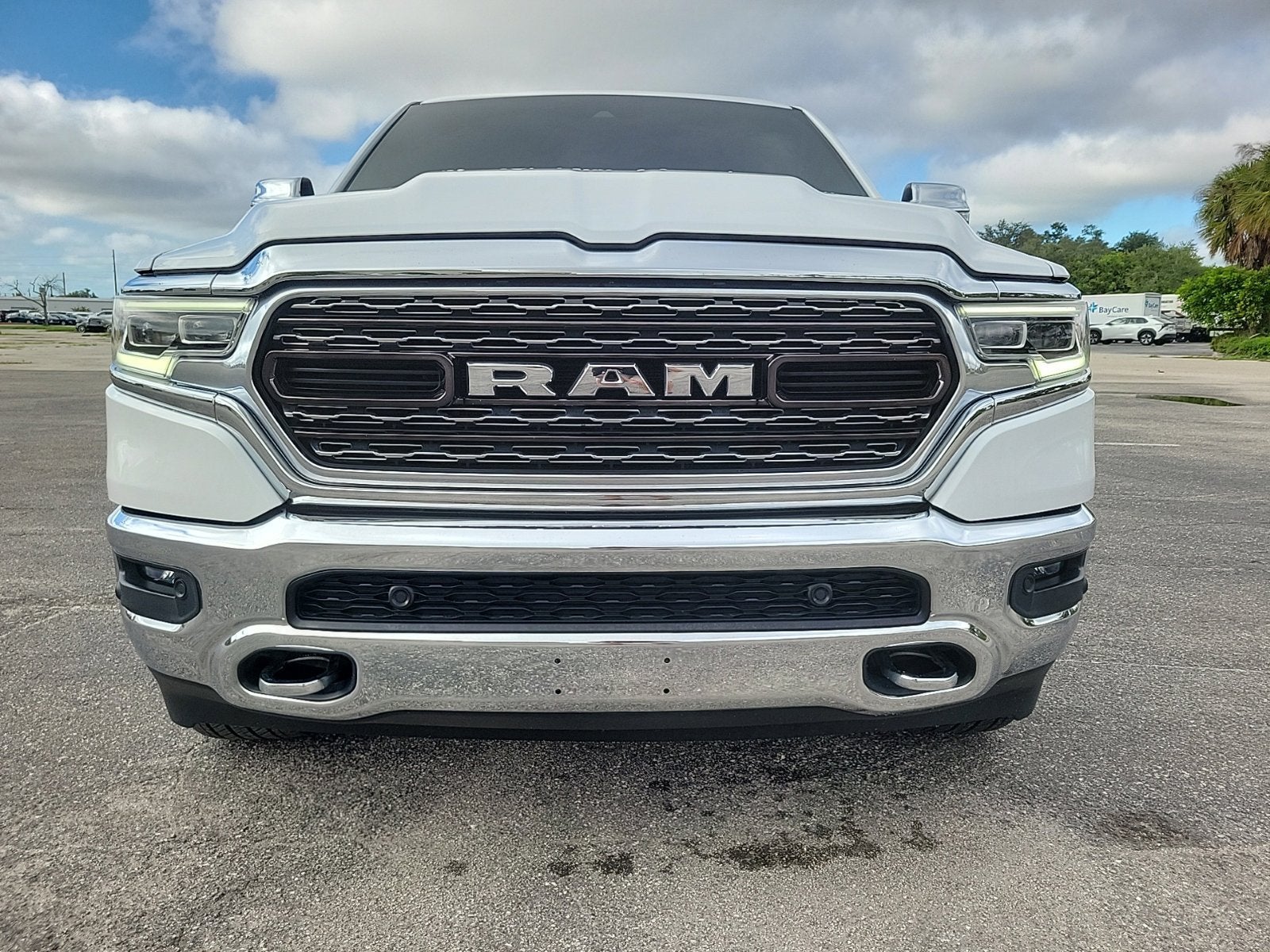 2022 RAM 1500 Limited Crew Cab 4x2 5'7" Box