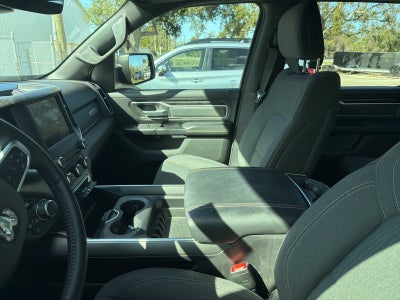 2023 RAM 1500 Big Horn Crew Cab 4x4 5'7" Box