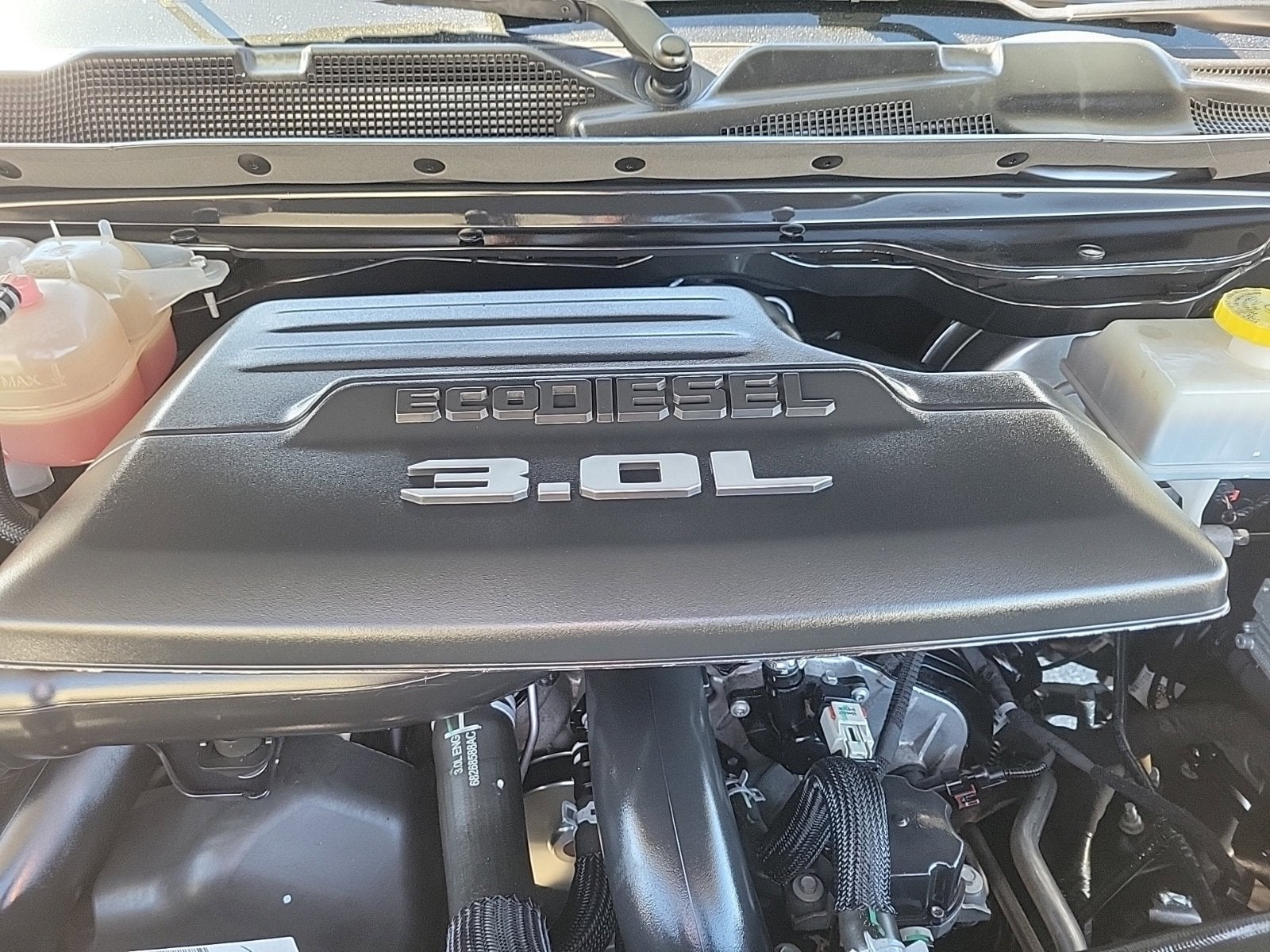 2021 RAM 1500 Limited Crew Cab 4x4 5'7" Box