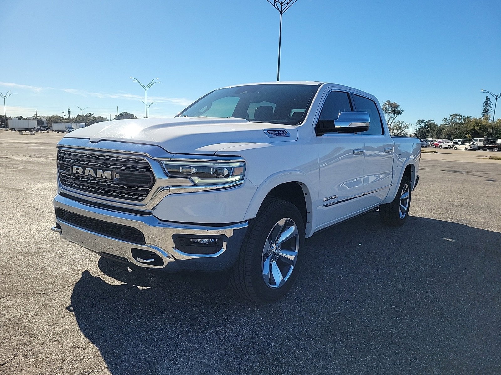 2021 RAM 1500 Limited Crew Cab 4x4 5'7" Box