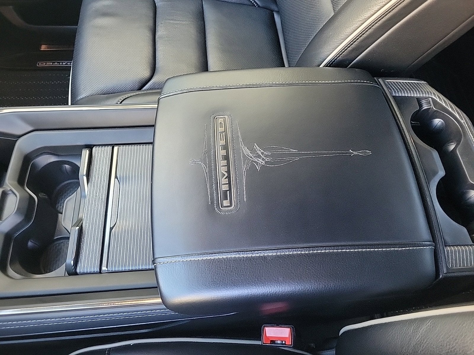 2021 RAM 1500 Limited Crew Cab 4x4 5'7" Box