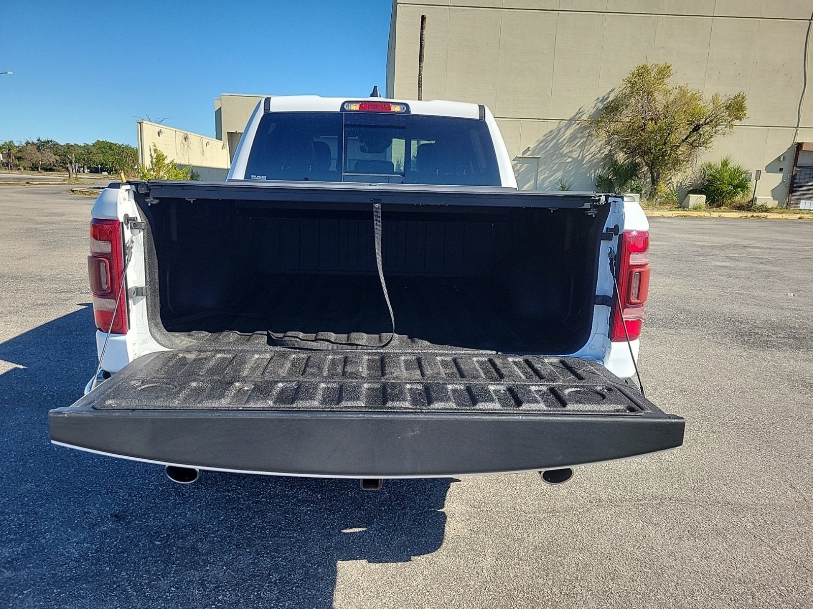 2021 RAM 1500 Limited Crew Cab 4x4 5'7" Box