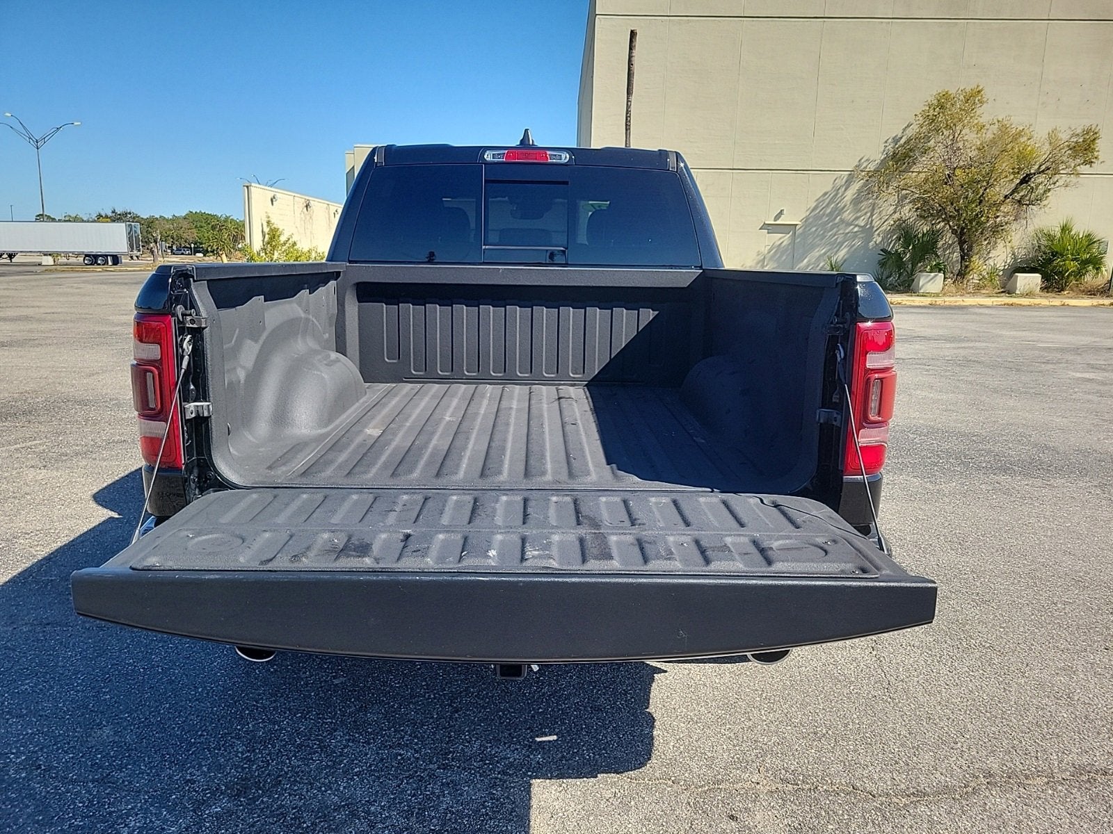 2021 RAM 1500 Limited Longhorn Crew Cab 4x4 5'7" Box