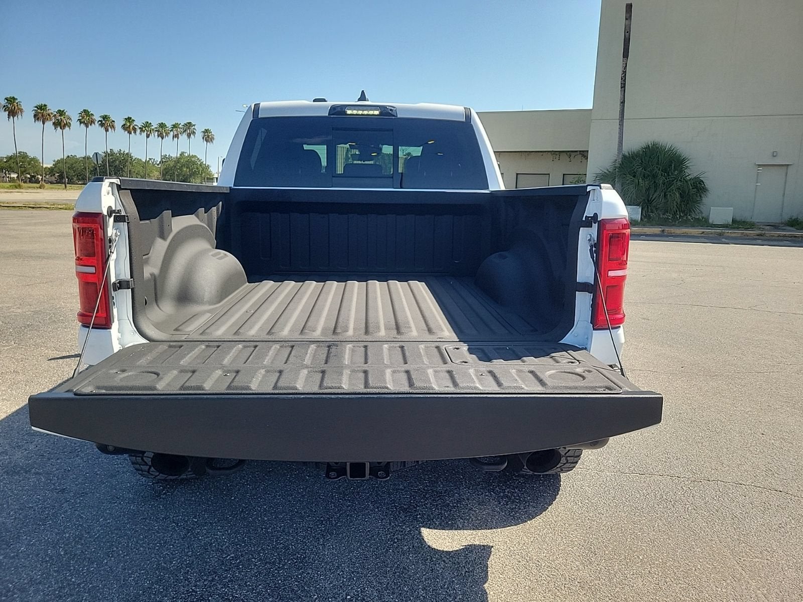 2025 RAM 1500 RHO Crew Cab 4x4 5'7" Box