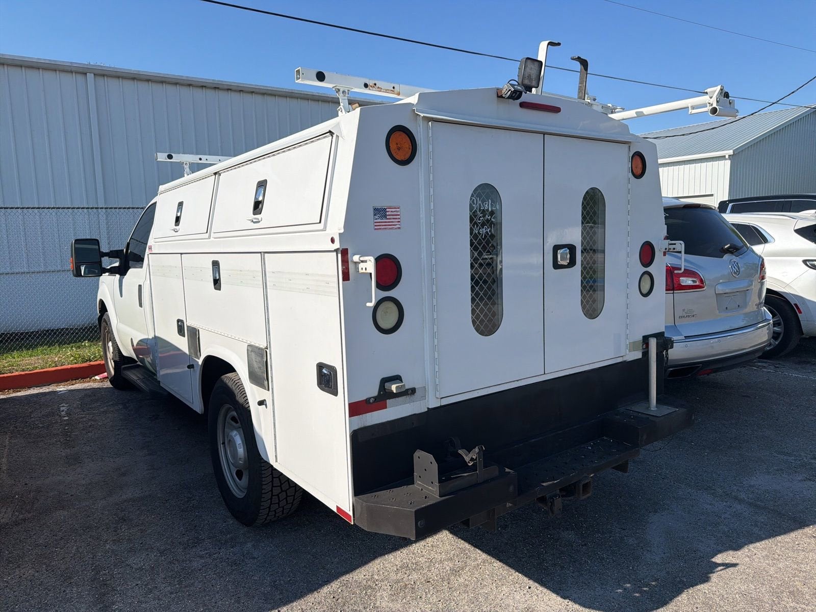 2014 Ford Super Duty F-350 SRW XL
