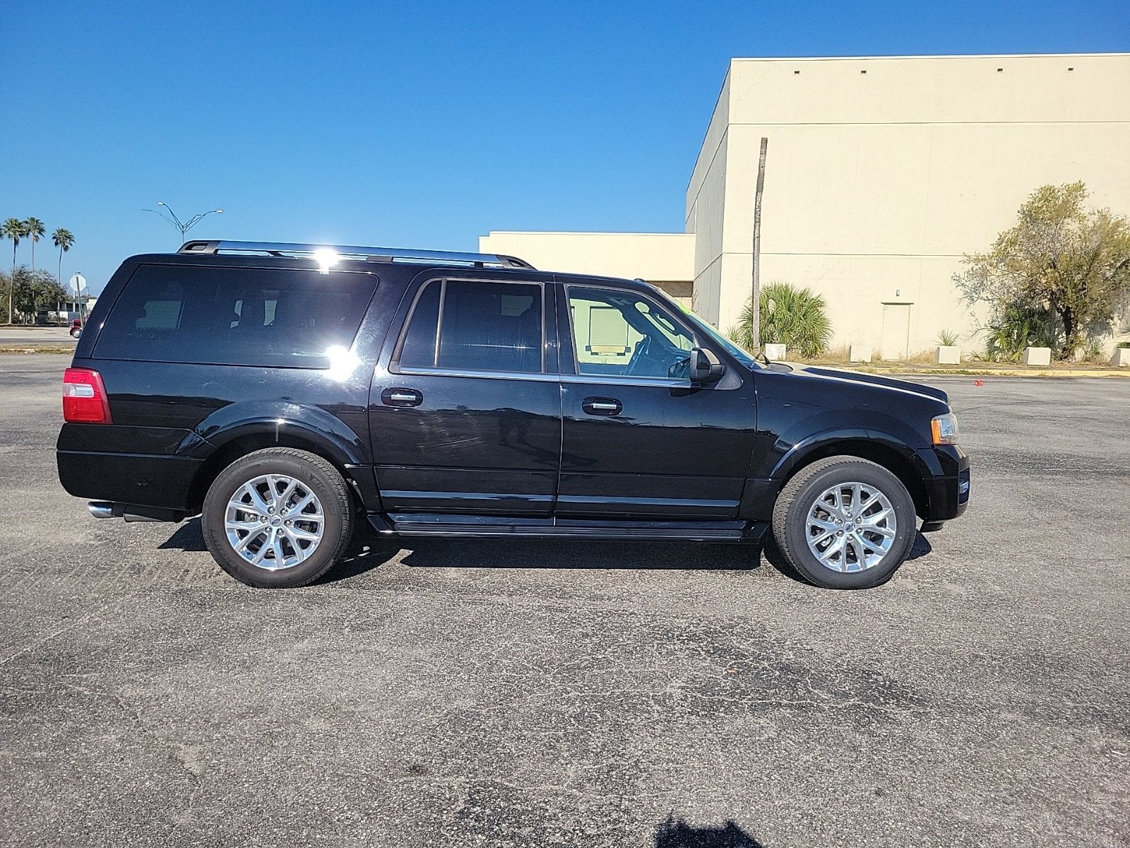 2017 Ford Expedition EL Limited