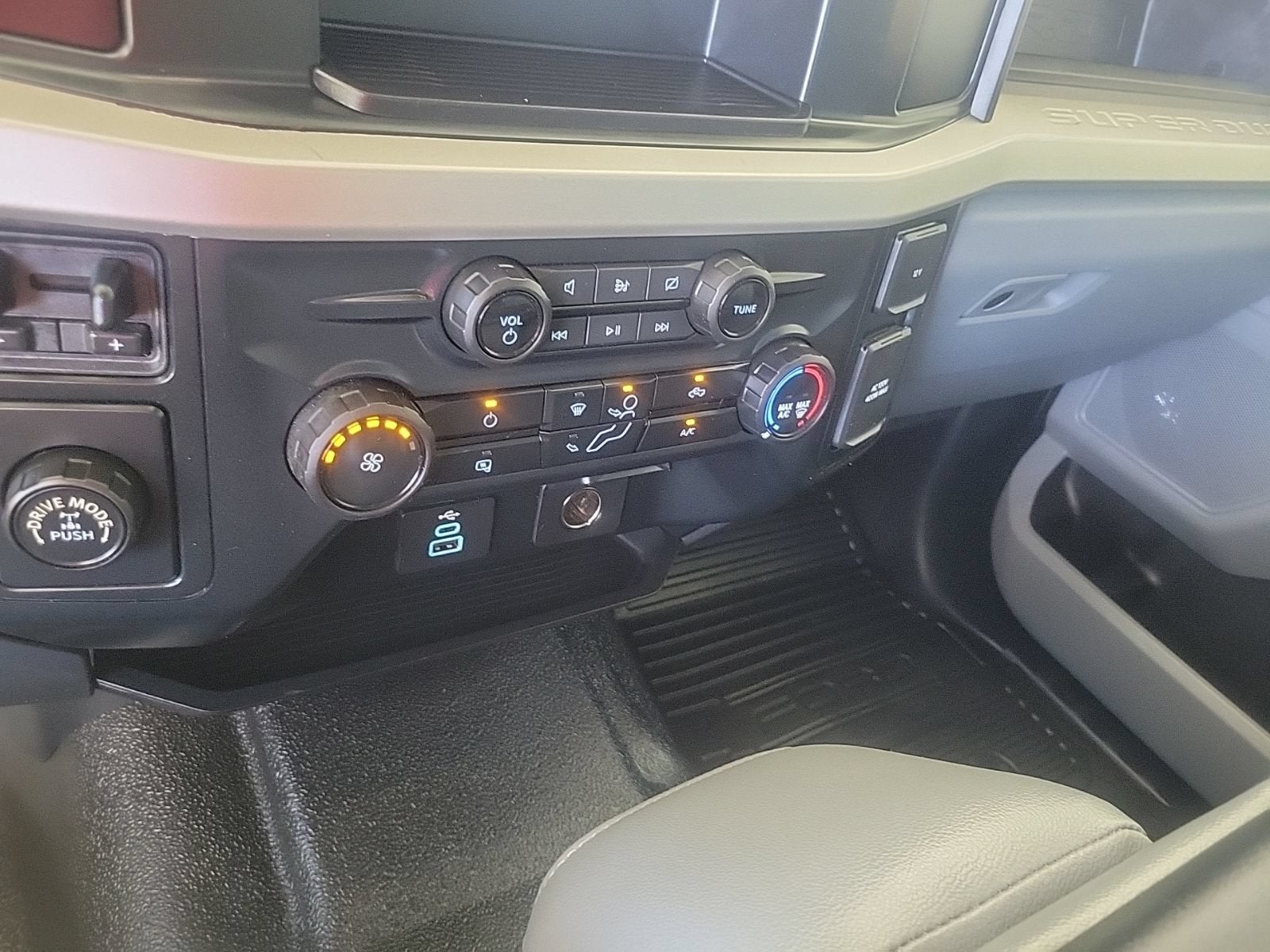 2023 Ford F-250 XL