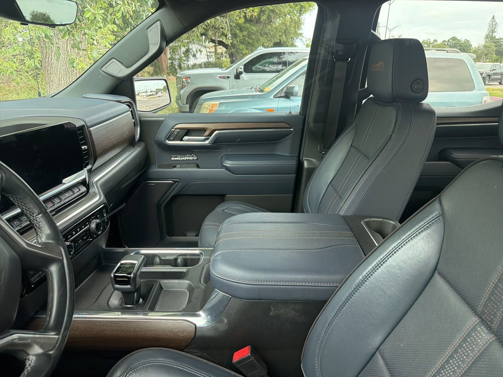 2023 Chevrolet Silverado 1500 High Country