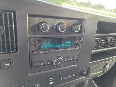 2025 GMC Savana Cutaway 3500 1WT