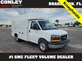2025 GMC Savana Cutaway 3500 1WT