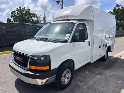 2025 GMC Savana Cutaway 3500 1WT