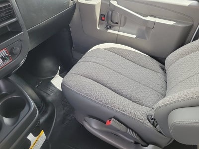 2026 GMC Savana Cutaway 3500 1WT