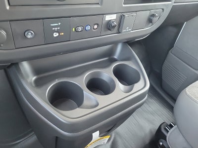 2025 GMC Savana Cutaway 3500 1WT