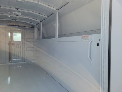 2025 GMC Savana Cutaway 3500 1WT