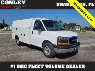 2025 GMC Savana Cutaway 3500 1WT