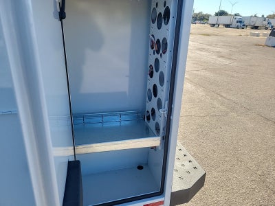 2025 GMC Savana Cutaway 3500 1WT