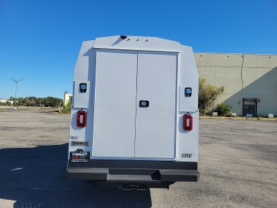 2025 GMC Savana Cutaway 3500 1WT