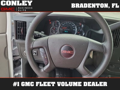 2026 GMC Savana Cutaway 3500 1WT