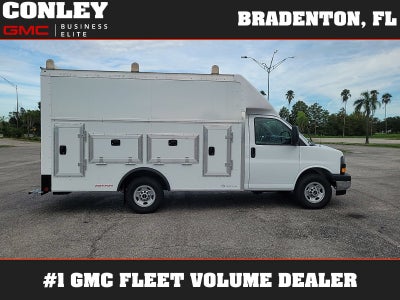 2026 GMC Savana Cutaway 3500 1WT