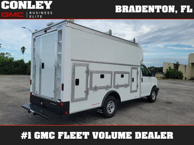 2026 GMC Savana Cutaway 3500 1WT