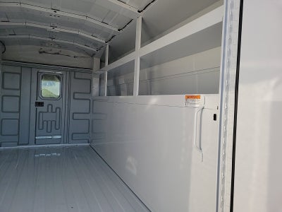 2025 GMC Savana Cutaway 3500 1WT