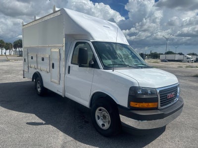 2026 GMC Savana Cutaway 3500 1WT