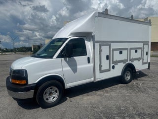2026 GMC Savana Cutaway 3500 1WT