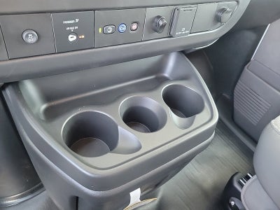 2025 GMC Savana Cutaway 3500 1WT