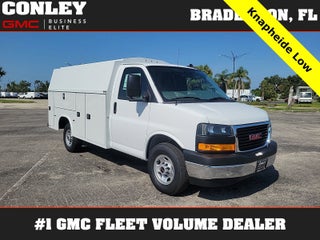 2025 GMC Savana Cutaway 3500 1WT