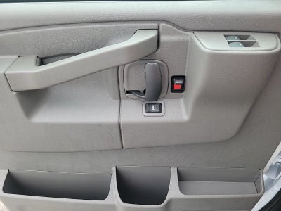 2026 GMC Savana Cutaway 3500 1WT