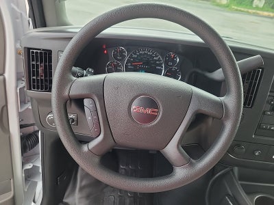 2026 GMC Savana Cutaway 3500 1WT