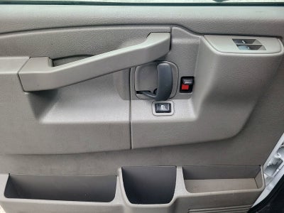 2023 GMC Savana Cutaway 3500 Work Van