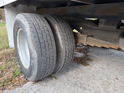 2017 GMC Savana Cutaway 3500 Work Van