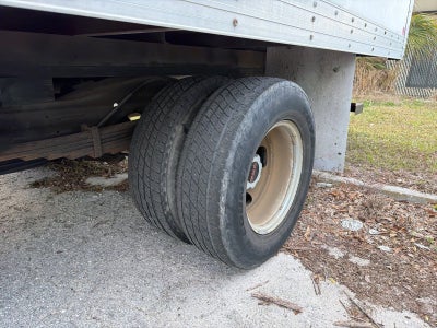 2017 GMC Savana Cutaway 3500 Work Van