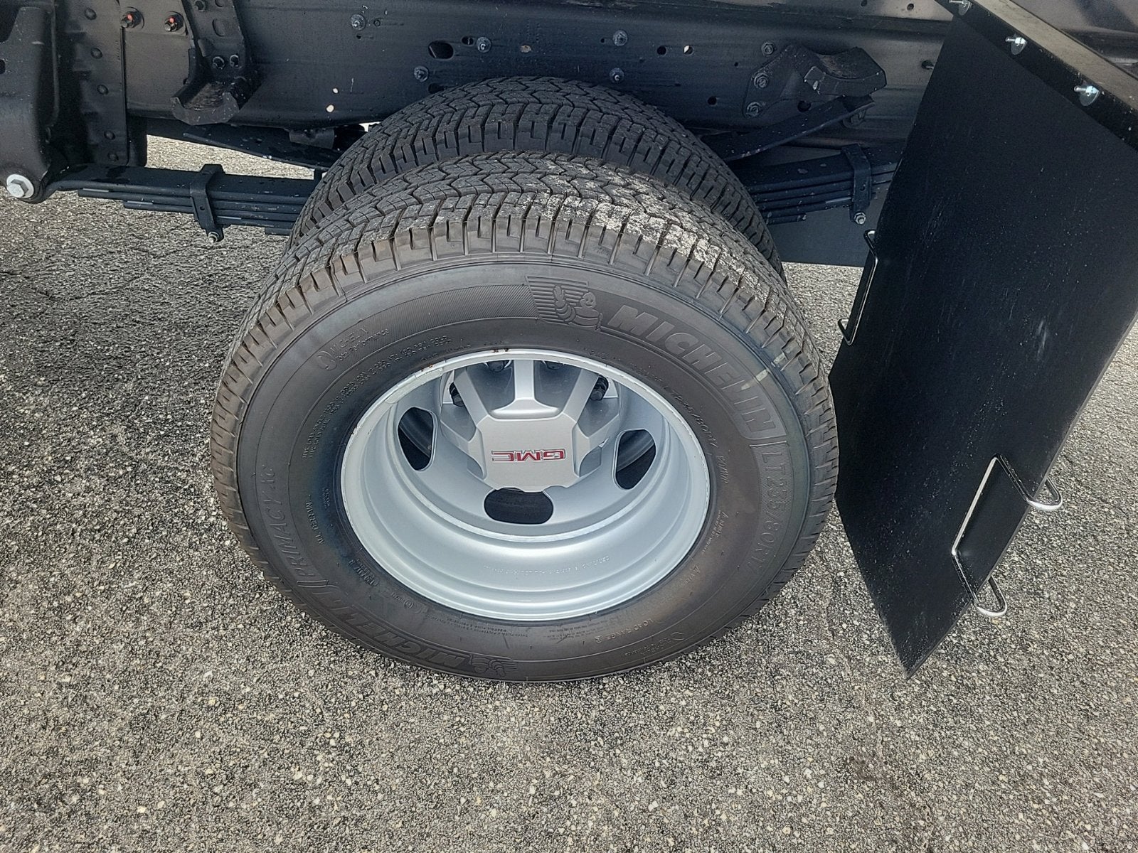 2026 GMC Sierra 3500 HD Chassis Cab Pro