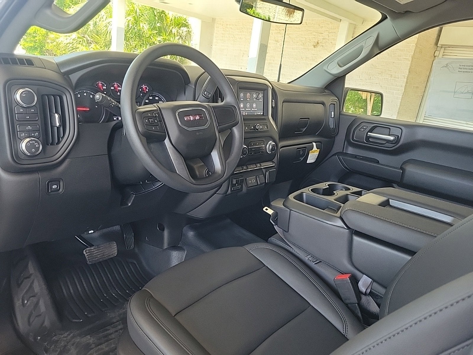 2025 GMC Sierra 2500 HD Pro